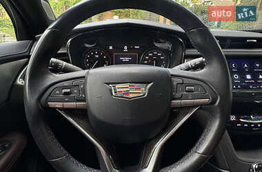Внедорожник / Кроссовер Cadillac XT6 2021 в 