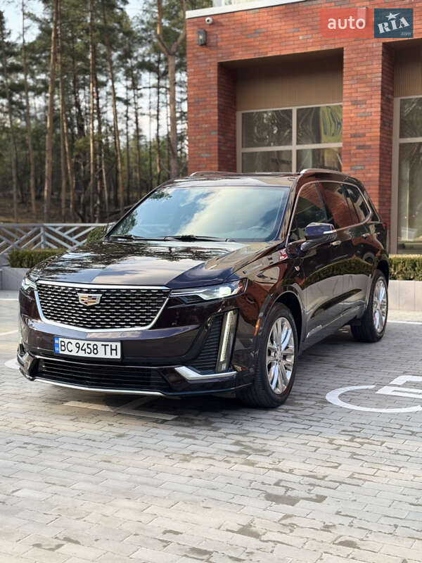 Внедорожник / Кроссовер Cadillac XT6 2019 в Киеве