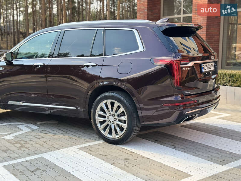 Внедорожник / Кроссовер Cadillac XT6 2019 в Киеве