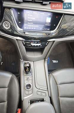 Внедорожник / Кроссовер Cadillac XT6 2019 в 