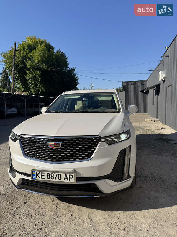 Универсал Cadillac XT6 2022 в Днепре