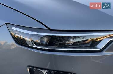 Внедорожник / Кроссовер Cadillac XT6 2019 в 