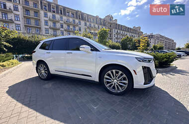 Внедорожник / Кроссовер Cadillac XT6 2021 в 