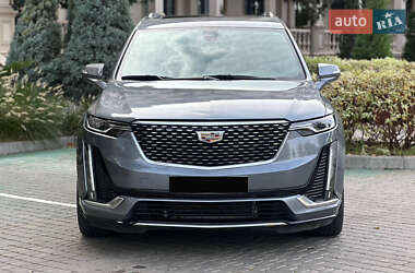 Внедорожник / Кроссовер Cadillac XT6 2021 в 