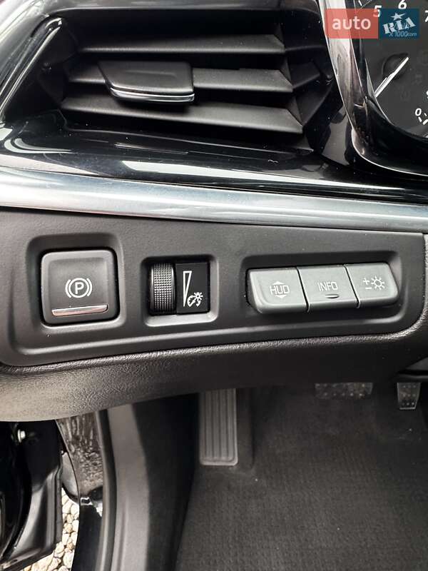 Внедорожник / Кроссовер Cadillac XT6 2019 в Киеве