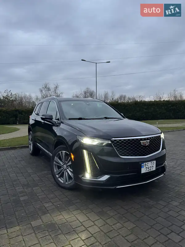 Cadillac XT6