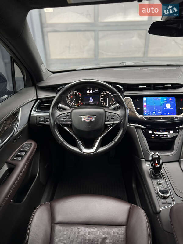 Внедорожник / Кроссовер Cadillac XT6 2020 в Одессе