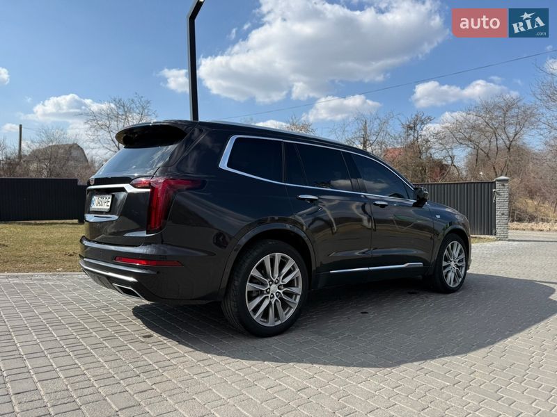 Внедорожник / Кроссовер Cadillac XT6 2019 в Киеве