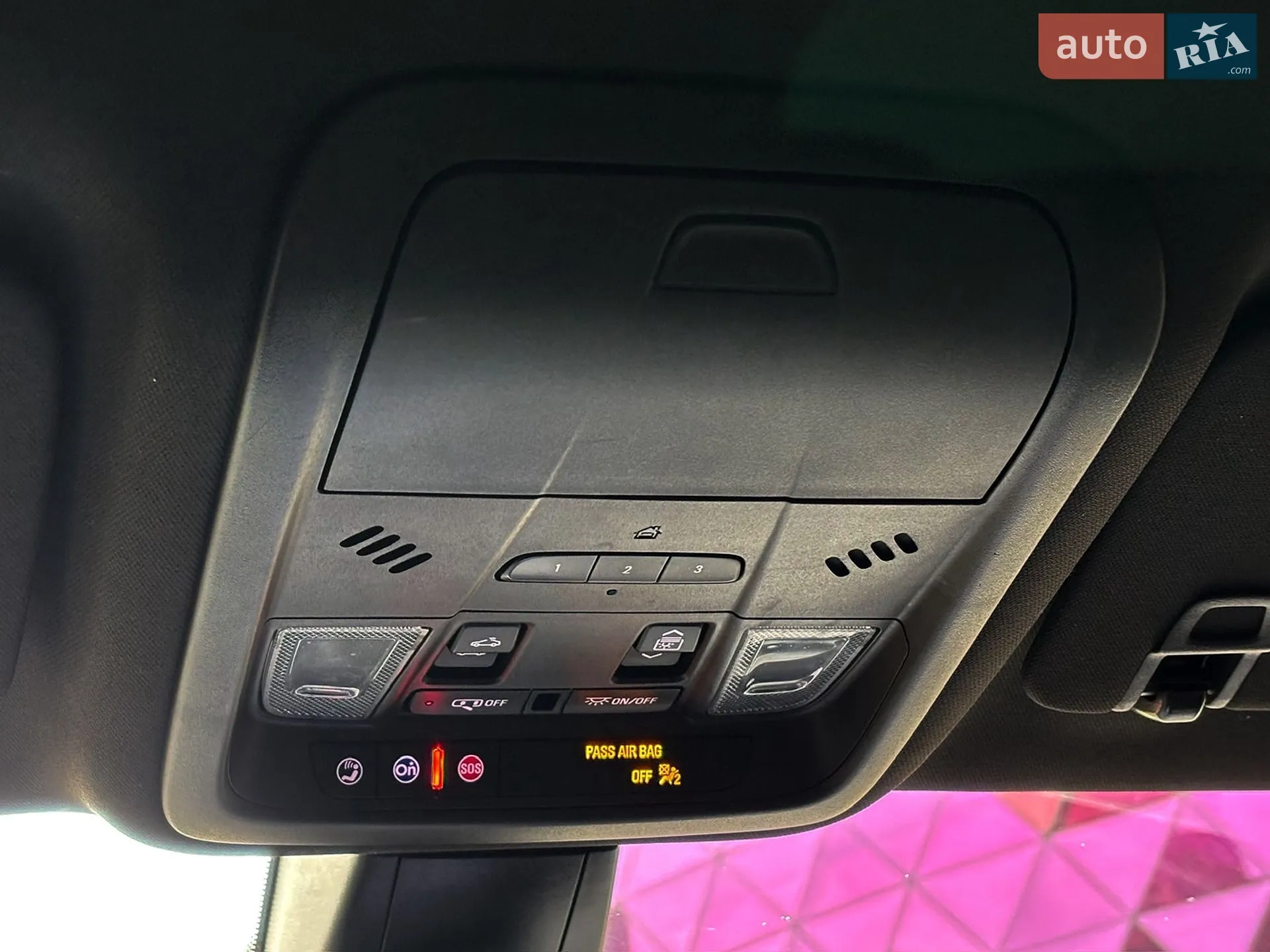 2021 Cadillac XT6 - мініатюра 37