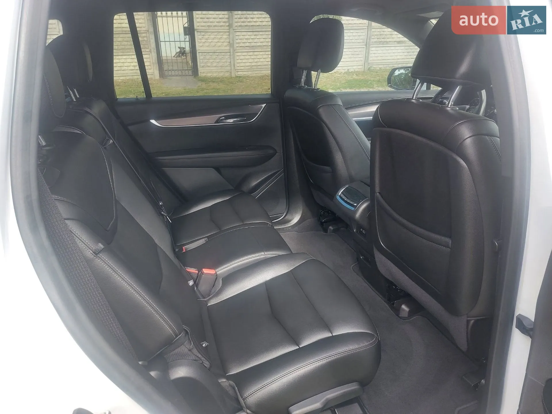 2022 Cadillac XT6 - мініатюра 18