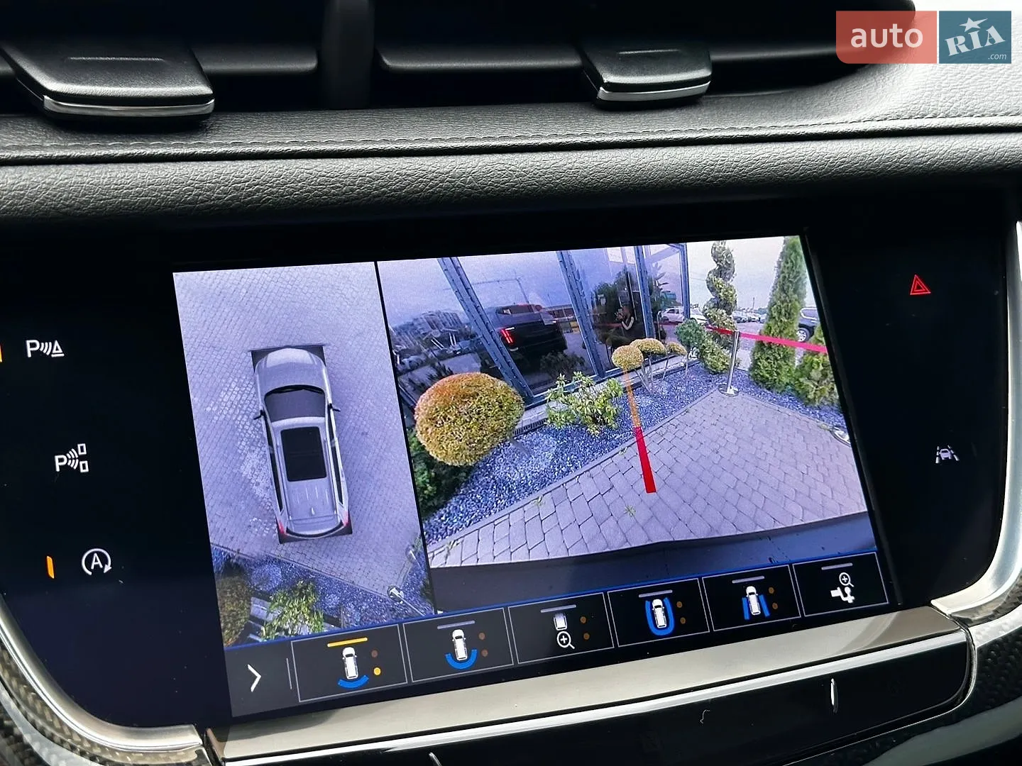 2019 Cadillac XT6 - мініатюра 25