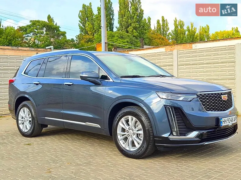 Cadillac XT6