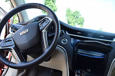 Седан Cadillac XTS 2015 в Виннице