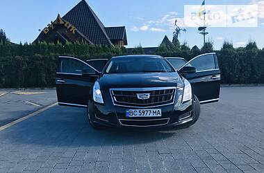 Седан Cadillac XTS 2016 в Львове