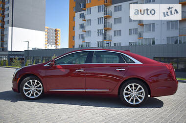 Седан Cadillac XTS 2015 в Киеве