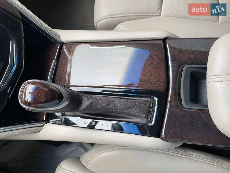 Седан Cadillac XTS 2016 в Одессе