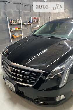 Седан Cadillac XTS 2017 в Киеве