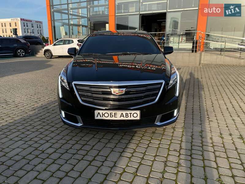 Седан Cadillac XTS 2019 в Львові