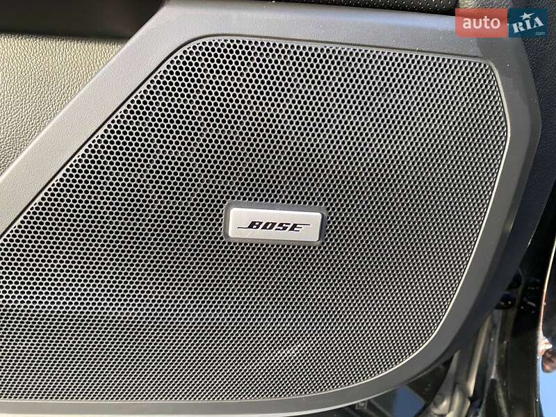 Седан Cadillac XTS 2019 в Львові