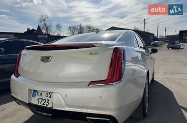 Седан Cadillac XTS 2017 в 