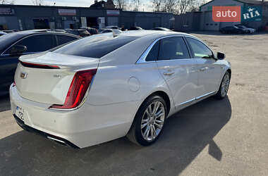 Седан Cadillac XTS 2017 в 
