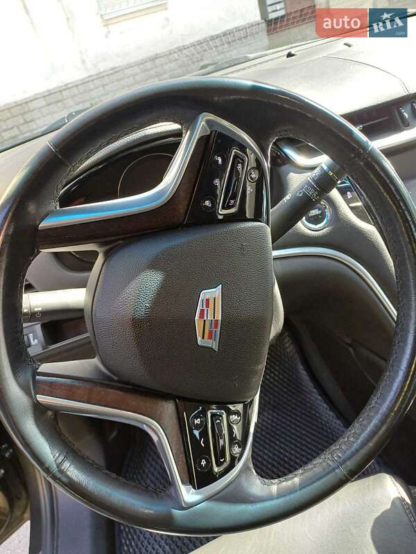 Седан Cadillac XTS 2018 в Білій Церкві