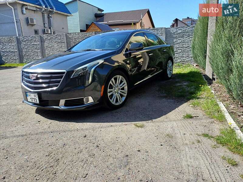 Седан Cadillac XTS 2018 в Білій Церкві