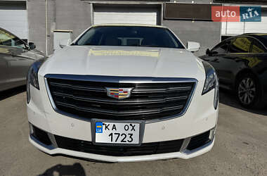 Седан Cadillac XTS 2017 в 