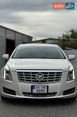 Седан Cadillac XTS 2012 в Сумах