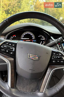 Седан Cadillac XTS 2017 в 