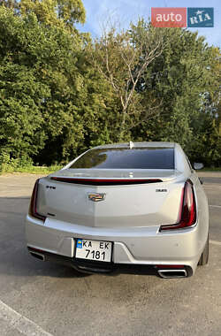 Седан Cadillac XTS 2017 в 
