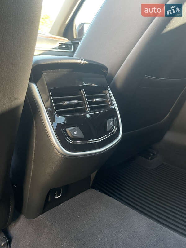 Седан Cadillac XTS 2017 в Киеве