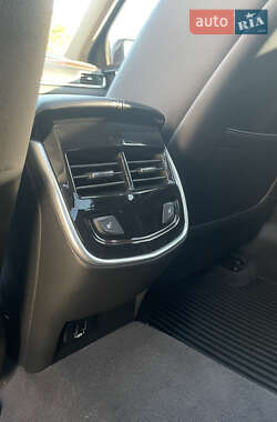 Седан Cadillac XTS 2017 в 