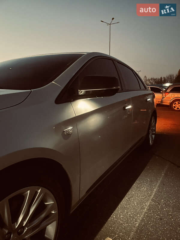 Седан Cadillac XTS 2017 в Киеве