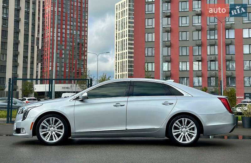 Седан Cadillac XTS 2018 в Києві
