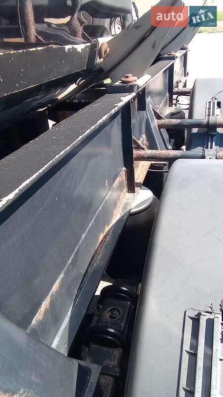 Цистерна полуприцеп Cardi Santi 1996 в Одессе