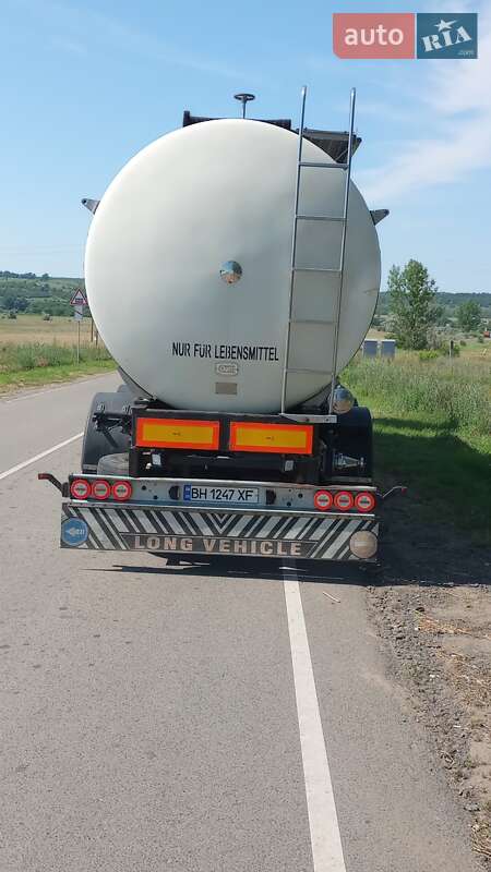 Цистерна полуприцеп Cardi Santi 1996 в Одессе