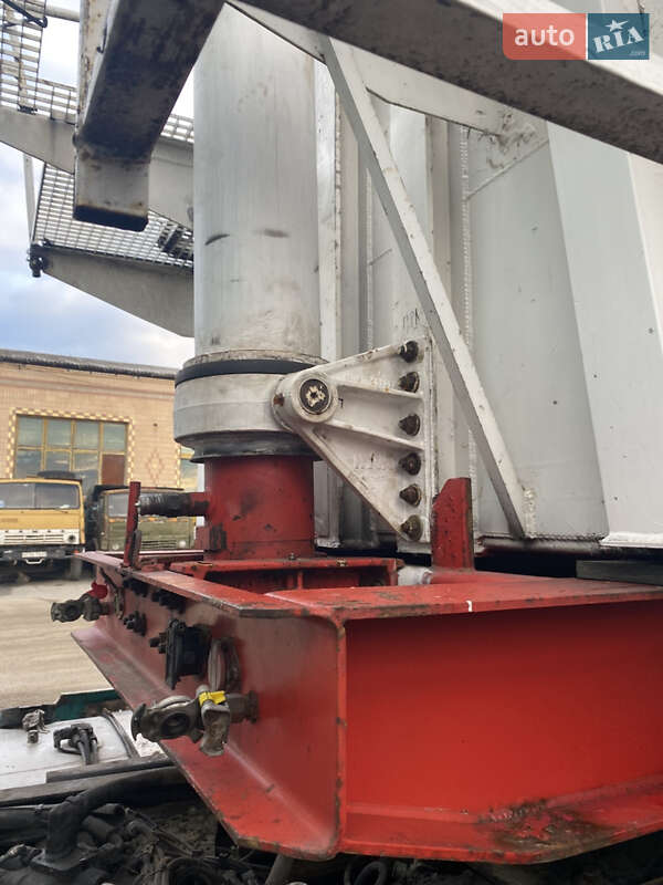 Зерновоз - напівпричіп Carnehl CAP 2000 в Тернополі