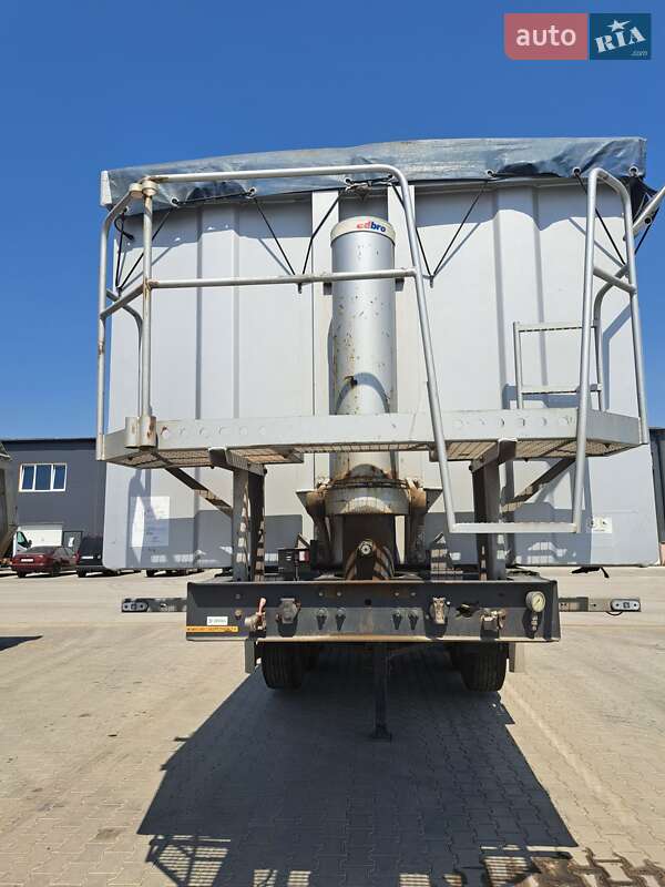 Зерновоз - полуприцеп Carnehl CHKS/AH 2015 в Одессе