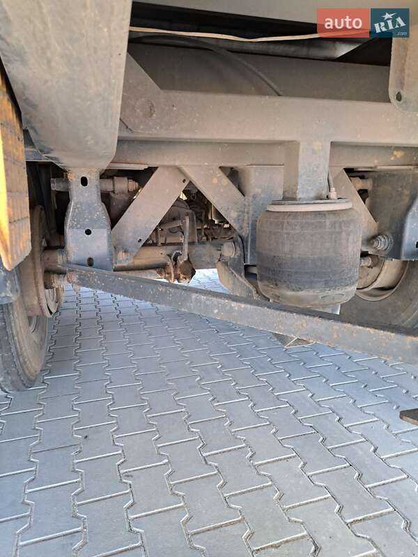 Зерновоз - полуприцеп Carnehl CHKS/AH 2015 в Одессе