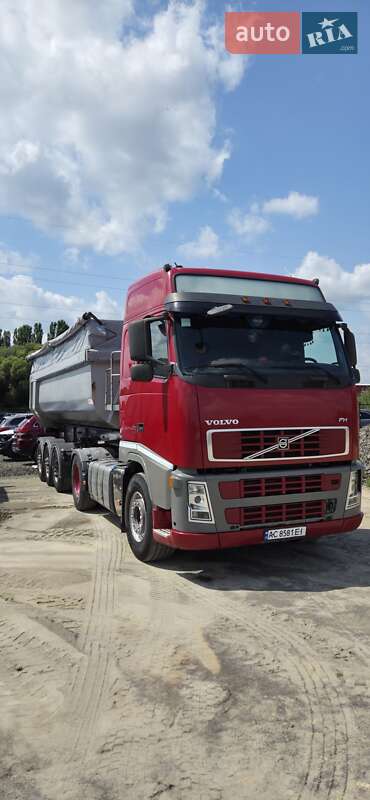 Самоскид напівпричіп Carnehl CHKS/AH 2011 в Луцьку