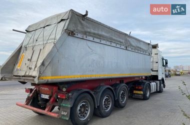 Самоскид напівпричіп Carnehl CHKS/AH 2004 в Одесі