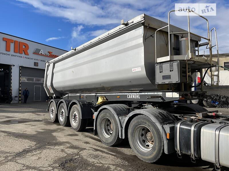 Самосвал полуприцеп Carnehl CHKS 2018 в Черновцах