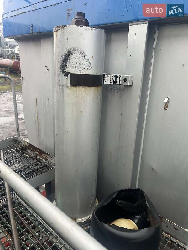 Зерновоз - напівпричіп Carnehl CHKS 2013 в Вінниці