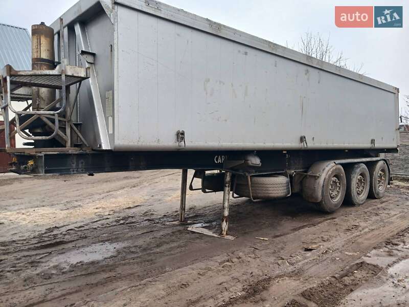 Самосвал полуприцеп Carnehl CSKK/A 2001 в Полтаве