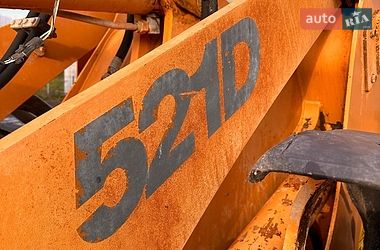 Фронтальный погрузчик Case Construction 521D 2001 в Луцке