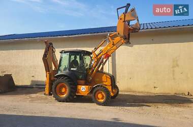 Экскаватор погрузчик Case Construction 580ST 2011 в 