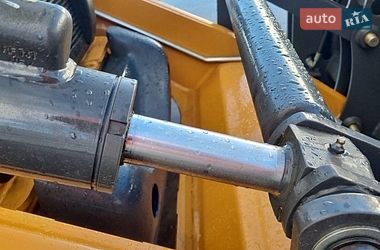 Экскаватор погрузчик Case Construction 580ST 2025 в Киеве
