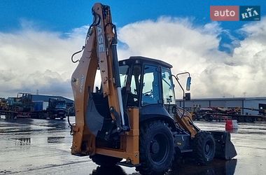 Экскаватор погрузчик Case Construction 580ST 2025 в Киеве