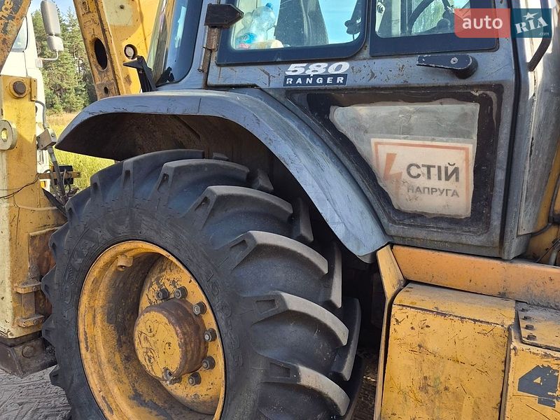 Экскаватор погрузчик Case Construction 580ST 2000 в Полтаве